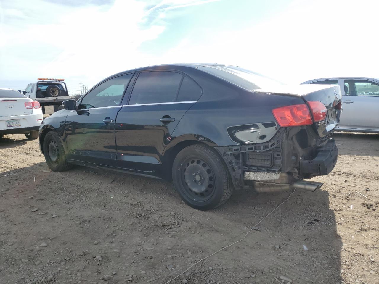 Image 2 of 2013 VOLKSWAGEN JETTA SE 2013 with VIN 3VWDP7AJ1DM440757