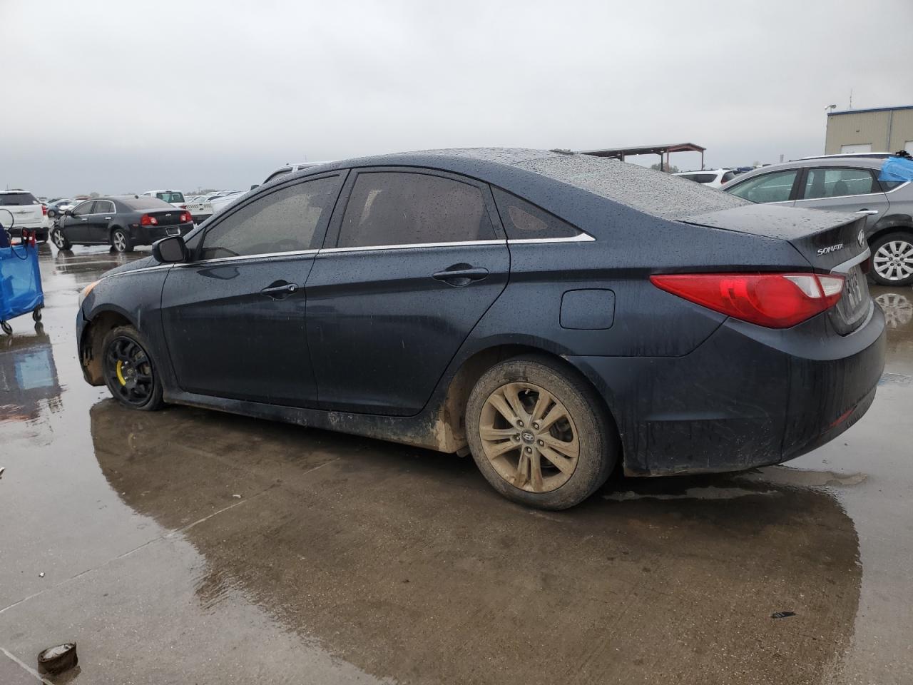 Obraz 2 z 2014 HYUNDAI SONATA GLS 2014 z VIN 5NPEB4AC3EH921039