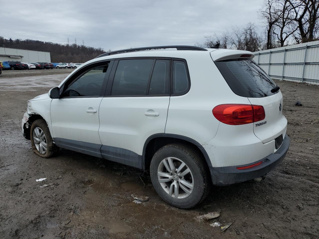 Image 2 of 2017 VOLKSWAGEN TIGUAN S 2017 with VIN WVGAV7AX5HW500976