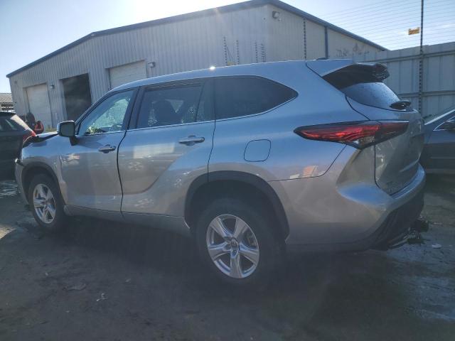 Изображение 2 2022 TOYOTA HIGHLANDER L 2022 с VIN 5TDZZRAH0NS093967