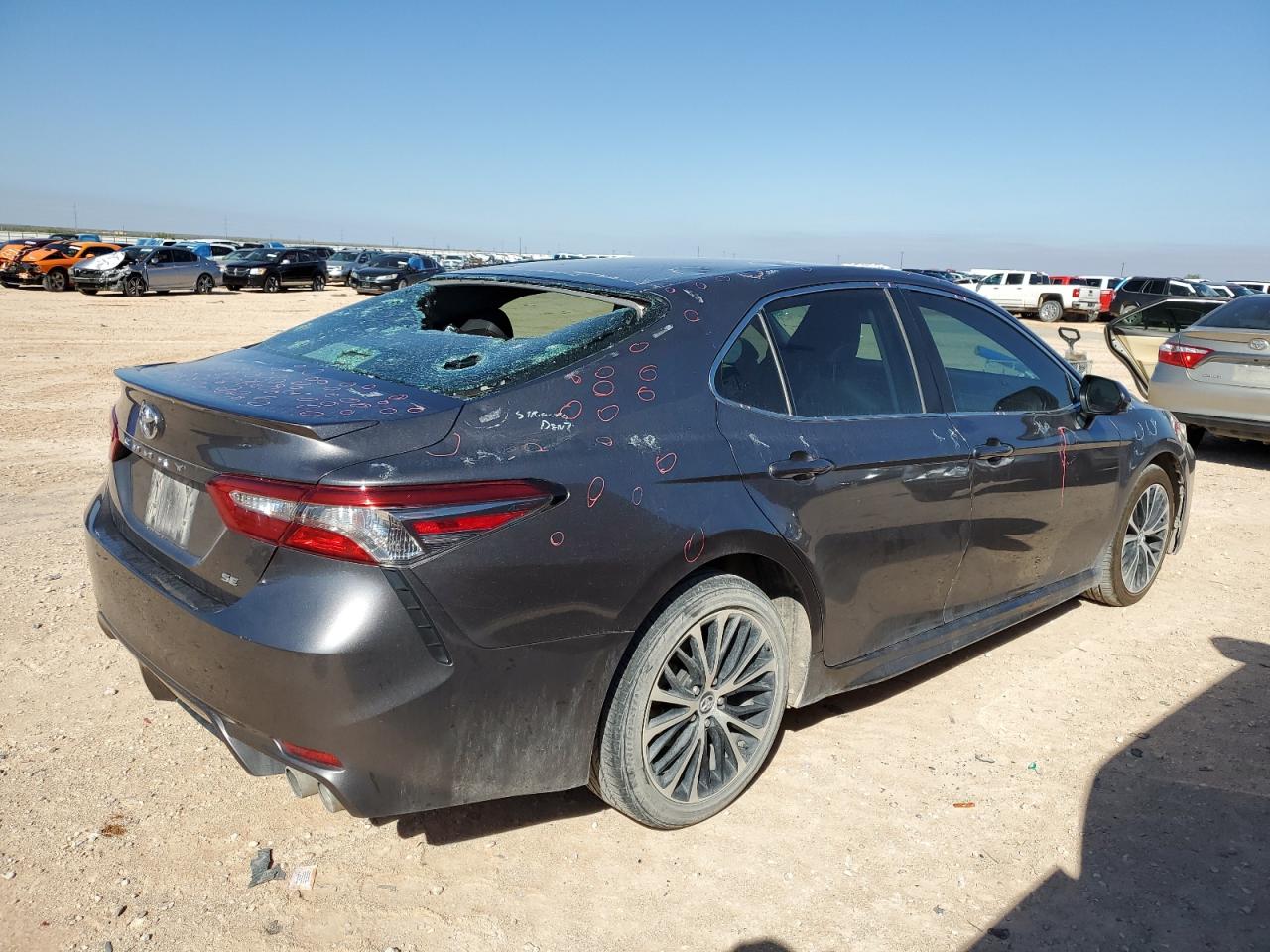 Изображение 3 2018 TOYOTA CAMRY L 2018 с VIN 4T1B11HK4JU509287