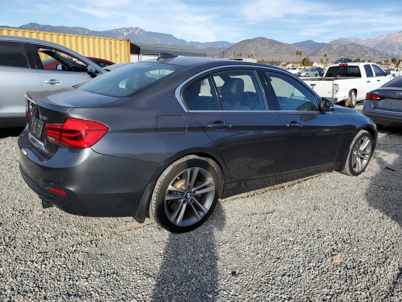 Obraz 3 z 2016 BMW 340 XI 2016 z VIN WBA8B7C54GK703061