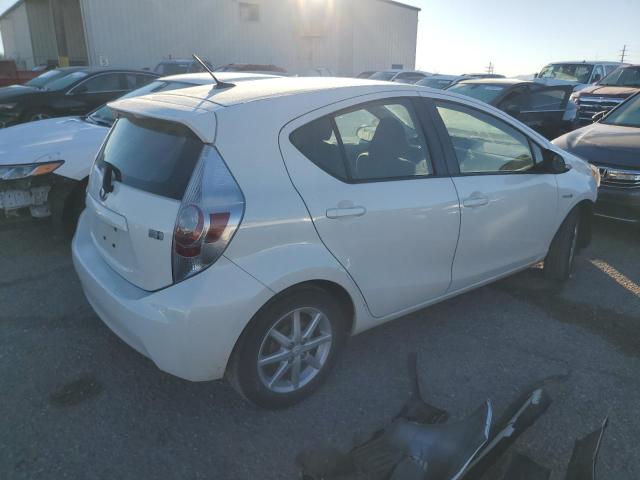 Image 3 of 2014 TOYOTA PRIUS C  2014 with VIN JTDKDTB31E1073773