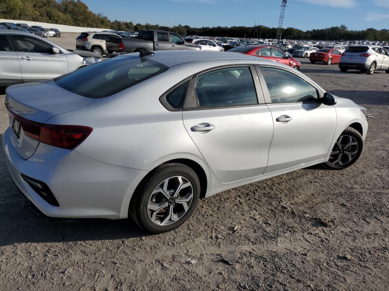 Obraz 3 z 2021 KIA FORTE FE 2021 z VIN 3KPF24AD2ME267571