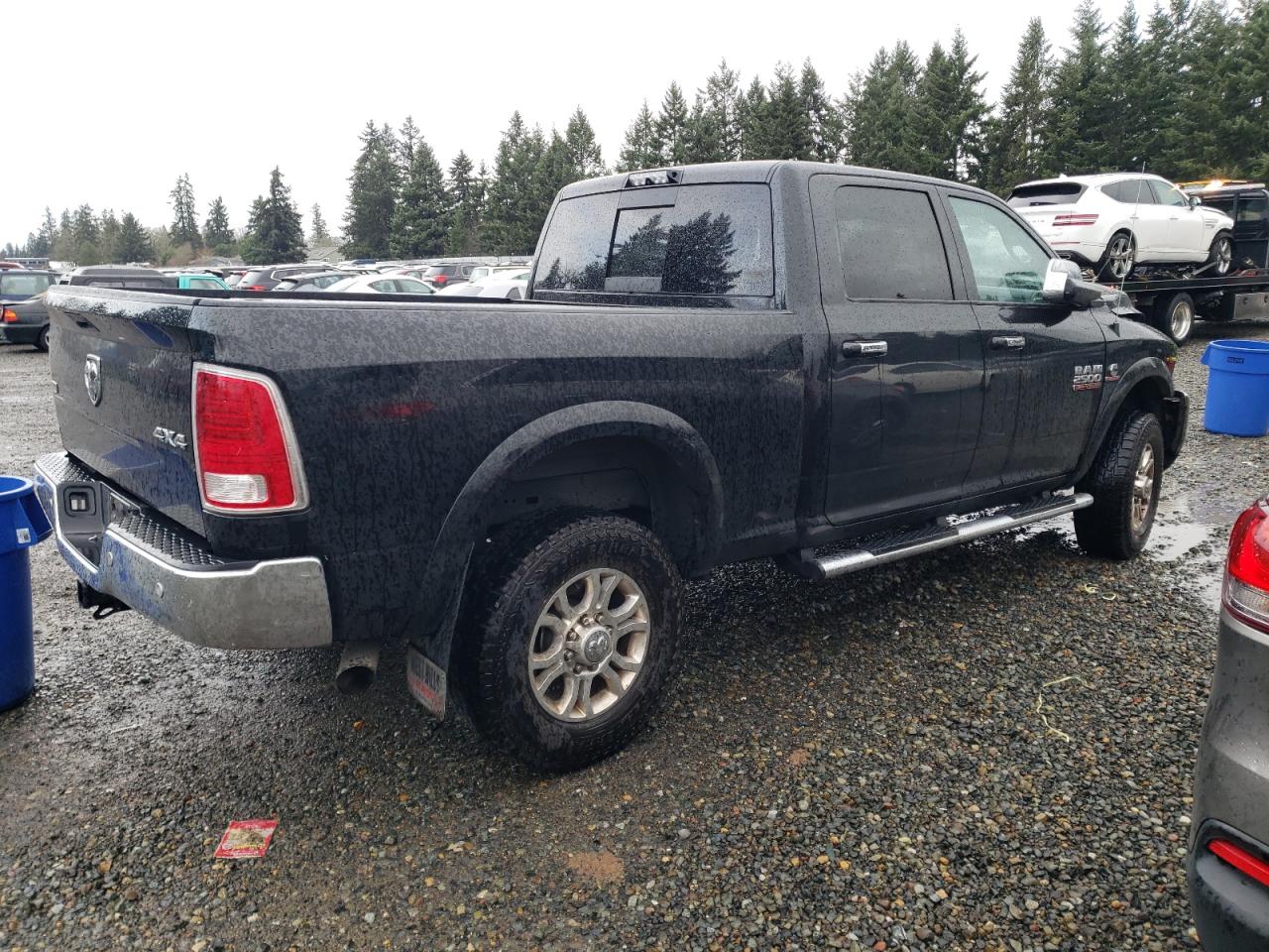 Image 3 of 2017 RAM 2500 LARAMIE 2017 with VIN 3C6UR5FL8HG781919