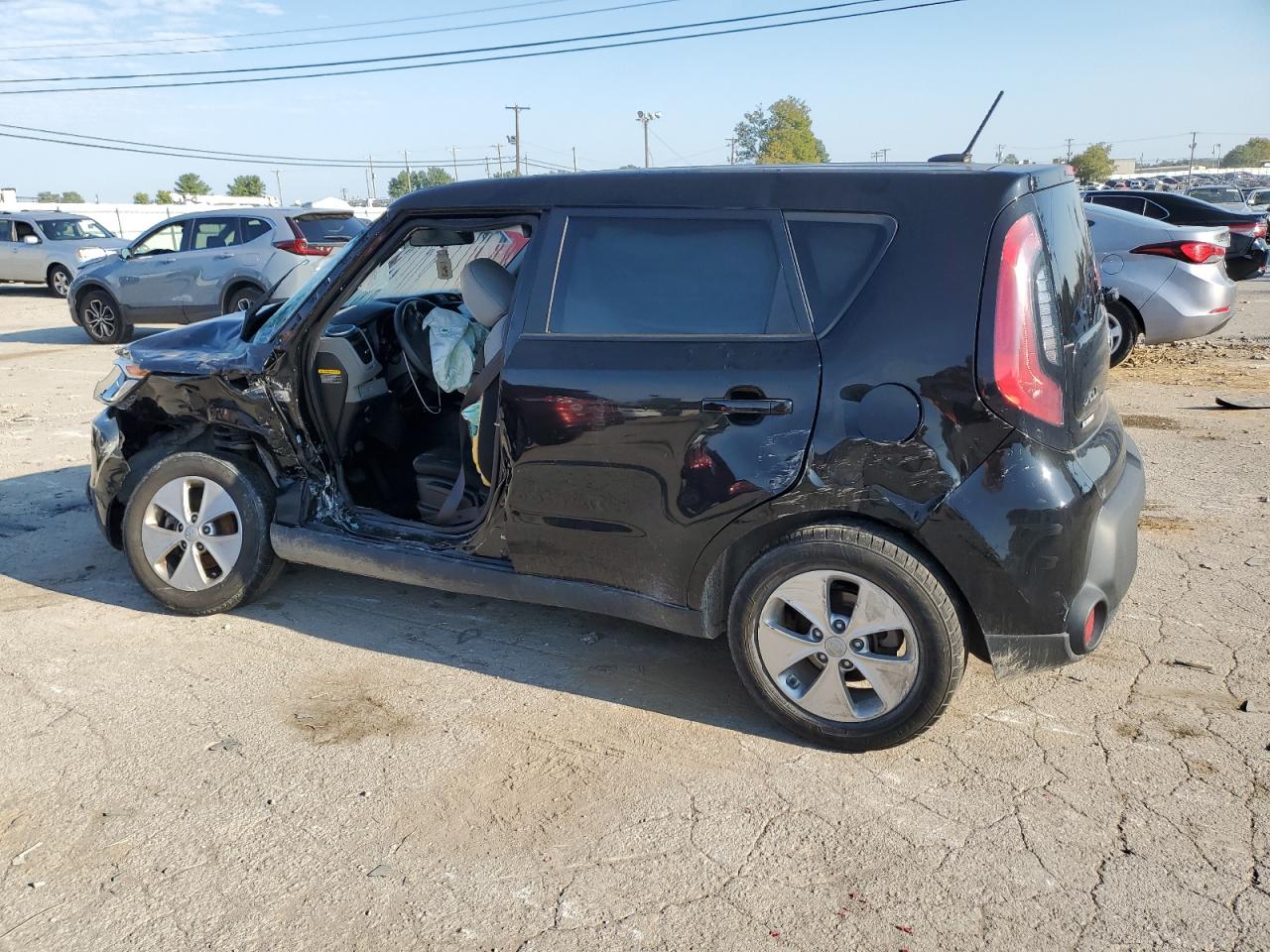 Изображение 2 2016 KIA SOUL  2016 с VIN KNDJN2A26G7303318