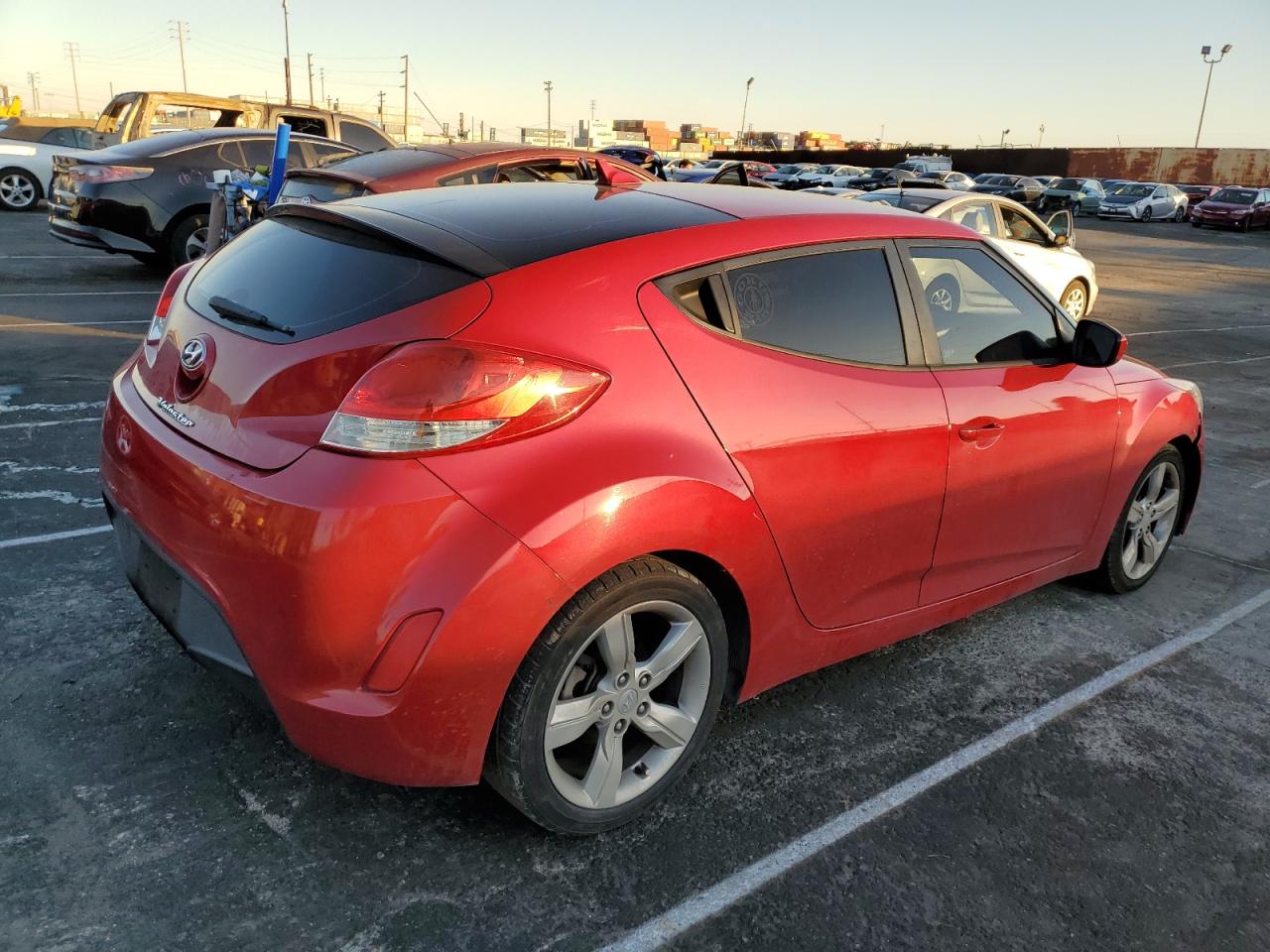 Obraz 3 z 2012 HYUNDAI VELOSTER  2012 z VIN KMHTC6AD6CU066229