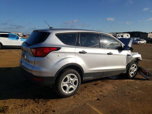 Image 3 of 2019 FORD ESCAPE S 2019 with VIN 1FMCU0F78KUB01431