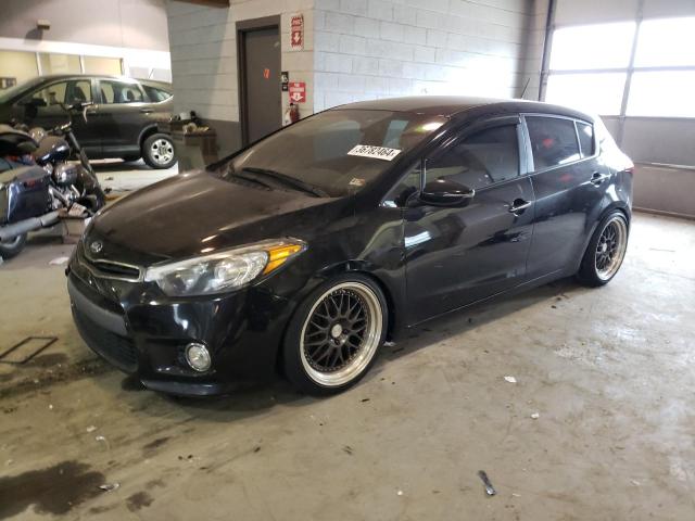 Image 1 of 2016 KIA FORTE SX 2016 with VIN KNAFZ5A39G5587802