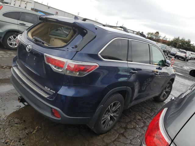 Obraz 3 z 2016 TOYOTA HIGHLANDER XLE 2016 z VIN 5TDJKRFH3GS347233