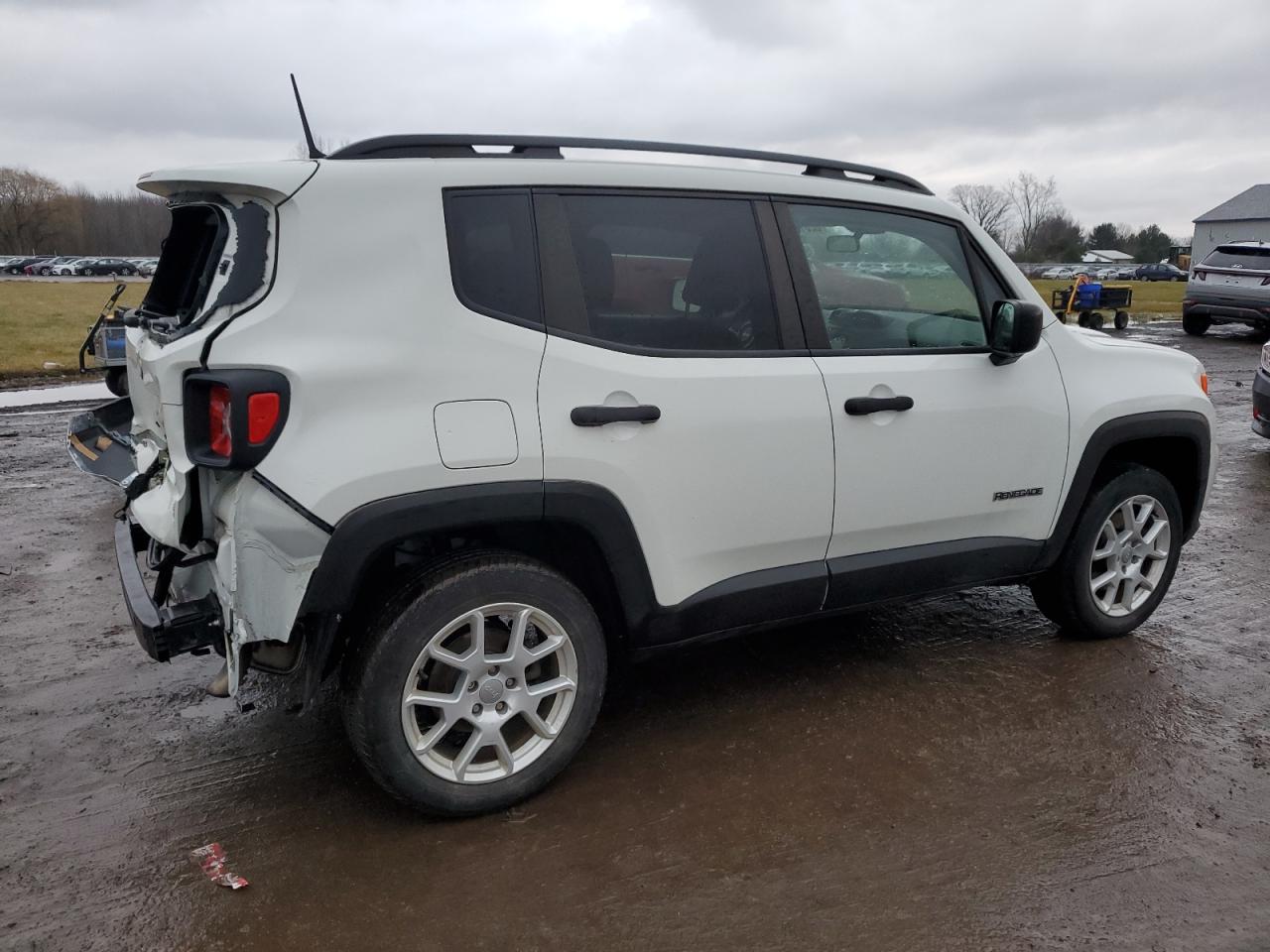 Image 3 of 2019 JEEP RENEGADE SPORT 2019 with VIN ZACNJBAB7KPJ77413