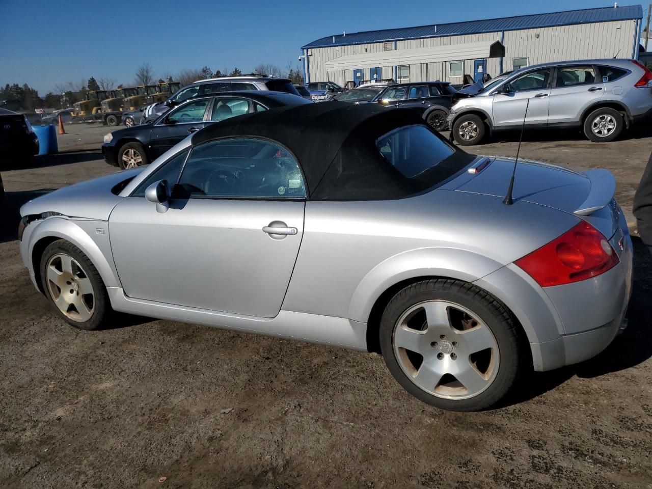 Obraz 2 z 2002 AUDI TT QUATTRO 2002 z VIN TRUUT28N321011954