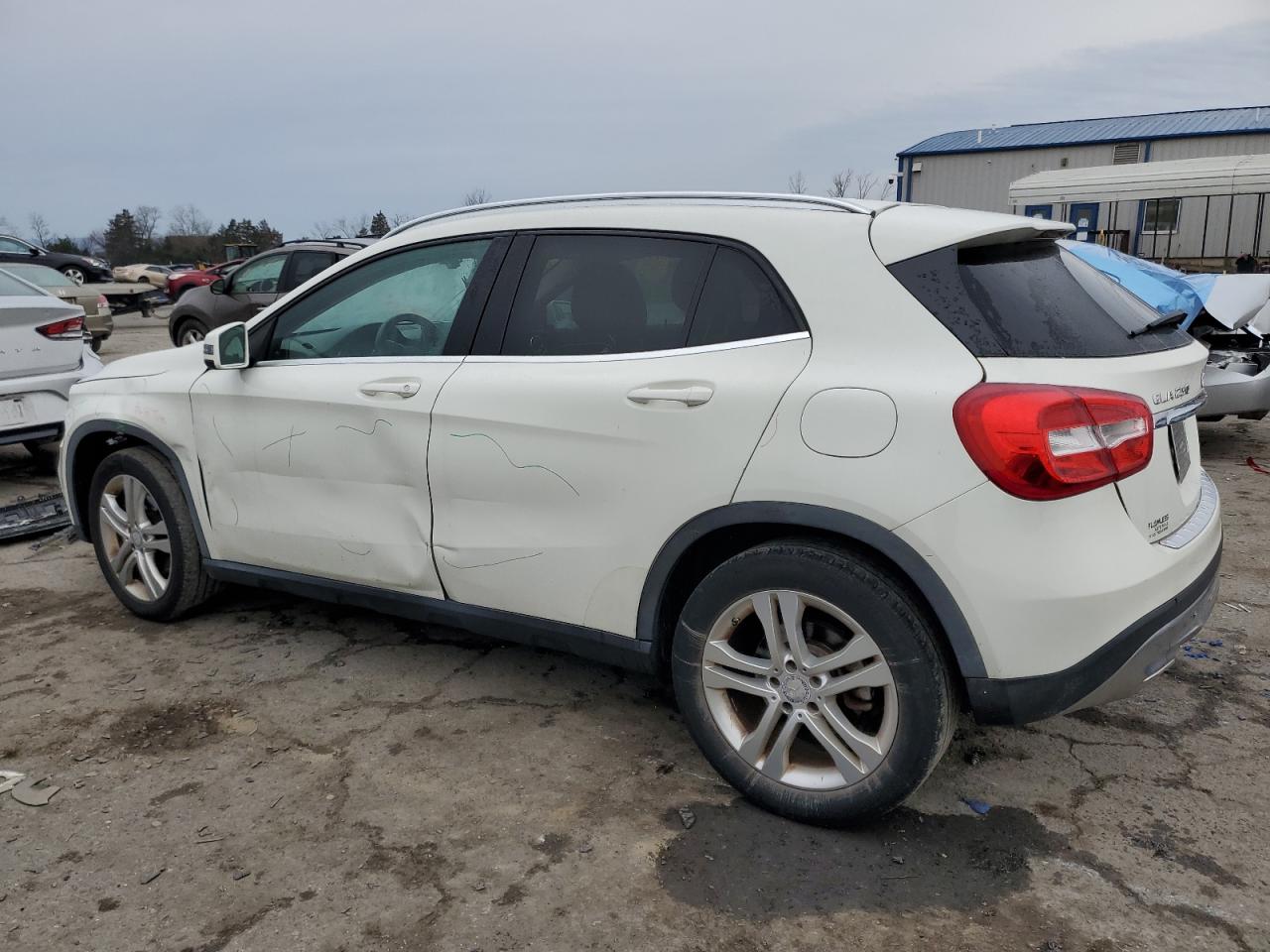 Image 2 of 2015 MERCEDES-BENZ GLA 250 4MATIC 2015 with VIN WDCTG4GB4FJ179213