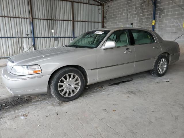 Image 1 of 2006 LINCOLN TOWN CAR SIGNATURE 2006 with VIN 1LNHM81W86Y620237