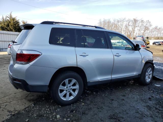 Image 3 of 2011 TOYOTA HIGHLANDER BASE 2011 with VIN 5TDBK3EH0BS068785