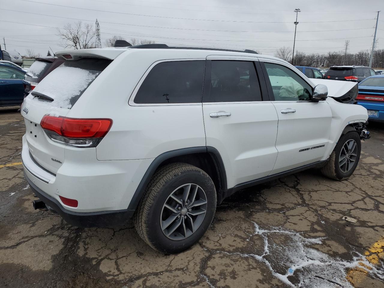 Image 3 of 2018 JEEP GRAND CHEROKEE LIMITED 2018 with VIN 1C4RJFBG3JC388312