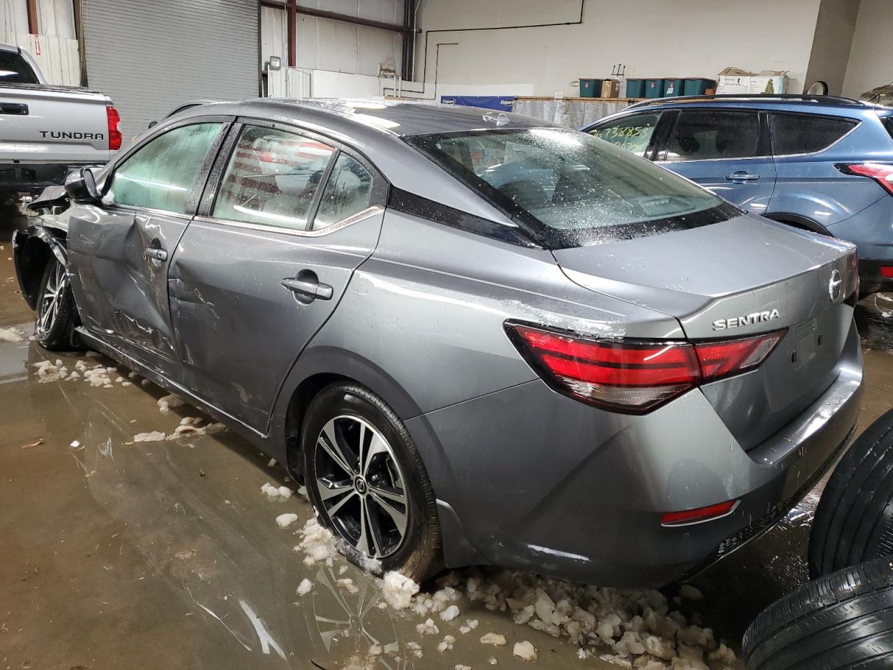 Изображение 2 2022 NISSAN SENTRA SV 2022 с VIN 3N1AB8CV1NY305589
