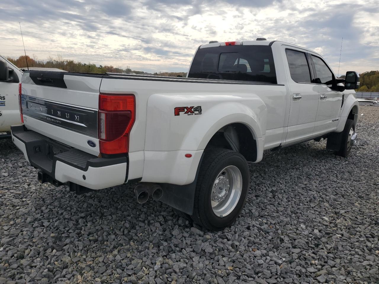 Image 3 of 2020 FORD F450 SUPER DUTY 2020 with VIN 1FT8W4DT5LEC67431