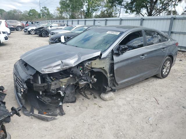 Image 1 of 2018 HYUNDAI SONATA SE 2018 with VIN 5NPE24AF5JH672280