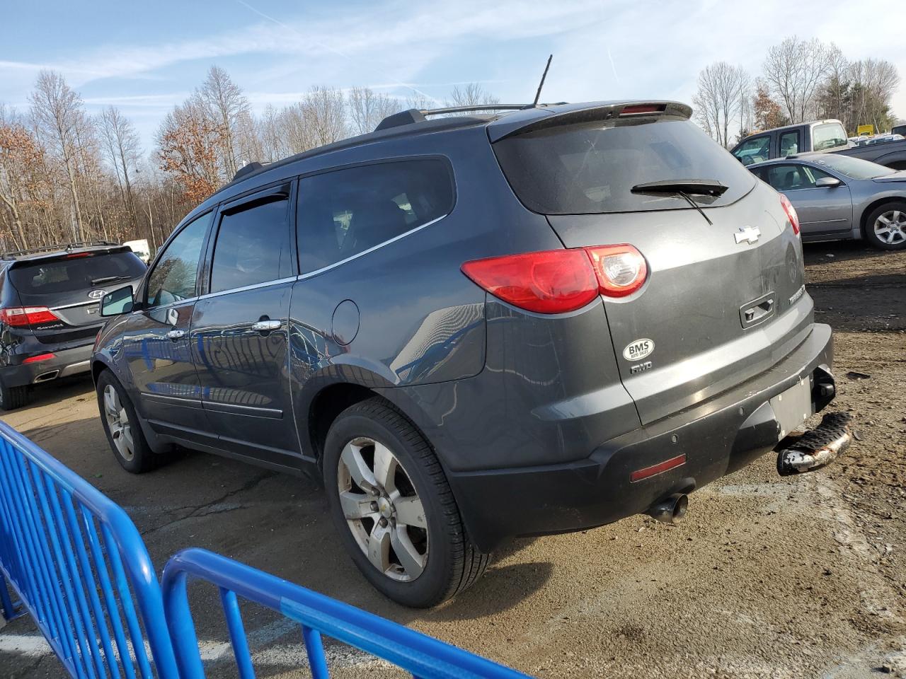 Image 2 of 2011 CHEVROLET TRAVERSE LTZ 2011 with VIN 1GNKVLED9BJ221768
