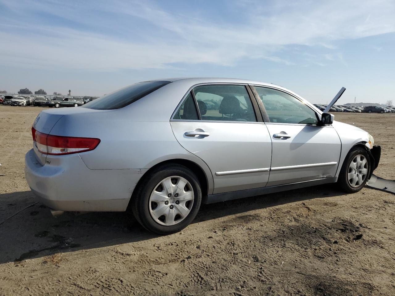 Изображение 3 2003 HONDA ACCORD LX 2003 с VIN 1HGCM66383A058962