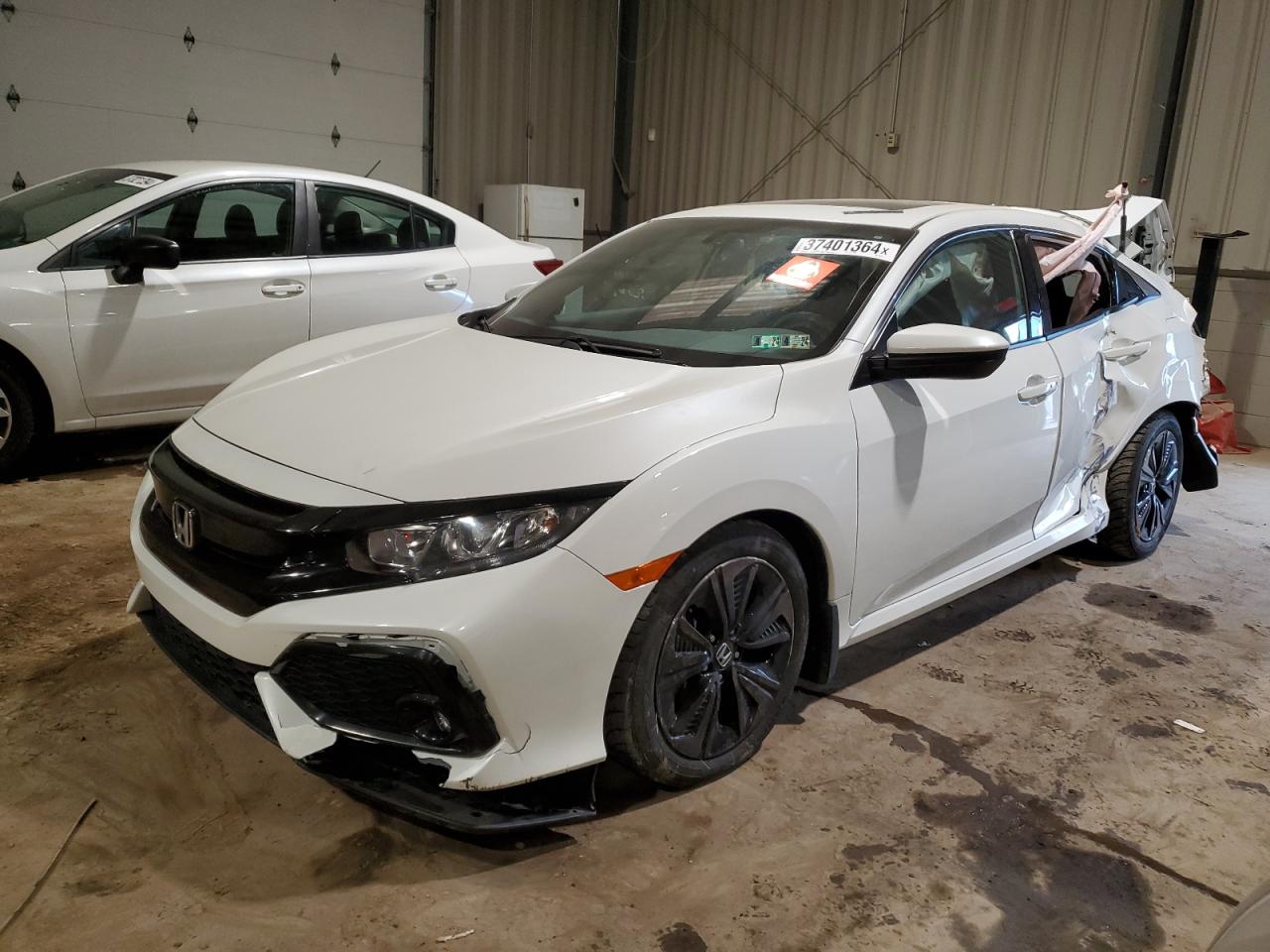 Изображение 1 2018 HONDA CIVIC EX 2018 с VIN SHHFK7H57JU420711