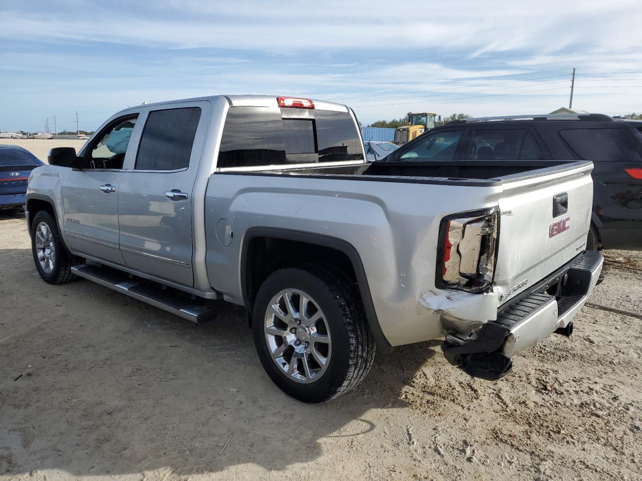 Obraz 2 z 2018 GMC SIERRA C1500 DENALI 2018 z VIN 3GTP1PEC7JG233393