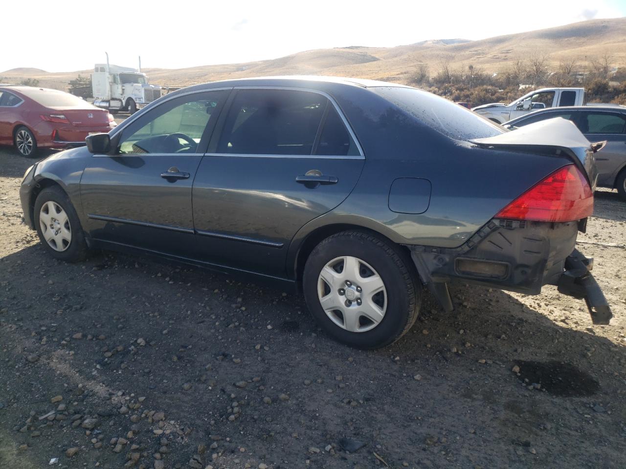 Изображение 2 2006 HONDA ACCORD LX 2006 с VIN JHMCM56426C005313