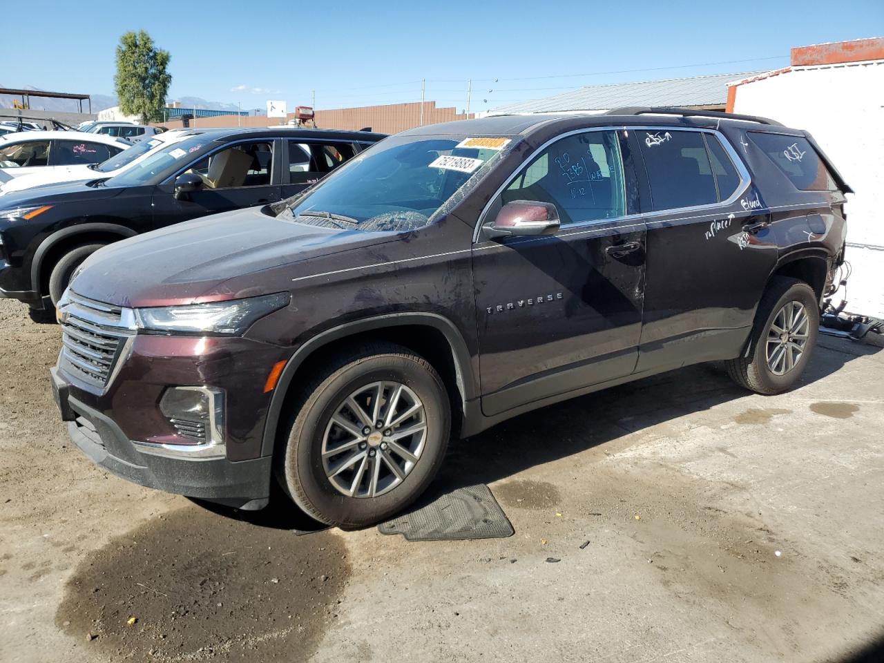 Obraz 1 z 2023 CHEVROLET TRAVERSE LT 2023 z VIN 1GNERHKW8PJ160683