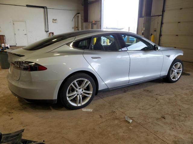Изображение 3 2012 TESLA MODEL S  2012 с VIN 5YJSA1DP6CFS00311