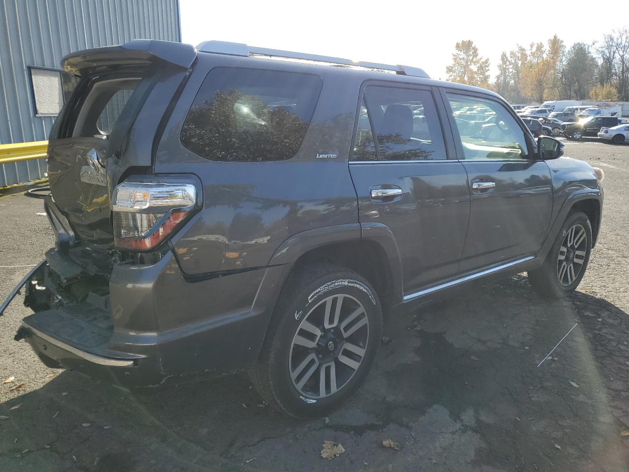 Image 3 of 2018 TOYOTA 4RUNNER SR5/SR5 PREMIUM 2018 with VIN JTEBU5JR7J5496972