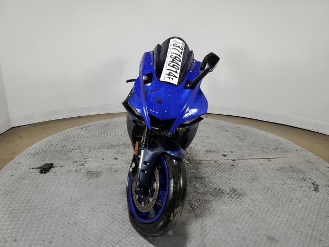 Image 2 of 2023 YAMAHA YZFR1  2023 with VIN JYARN66E6PA003578