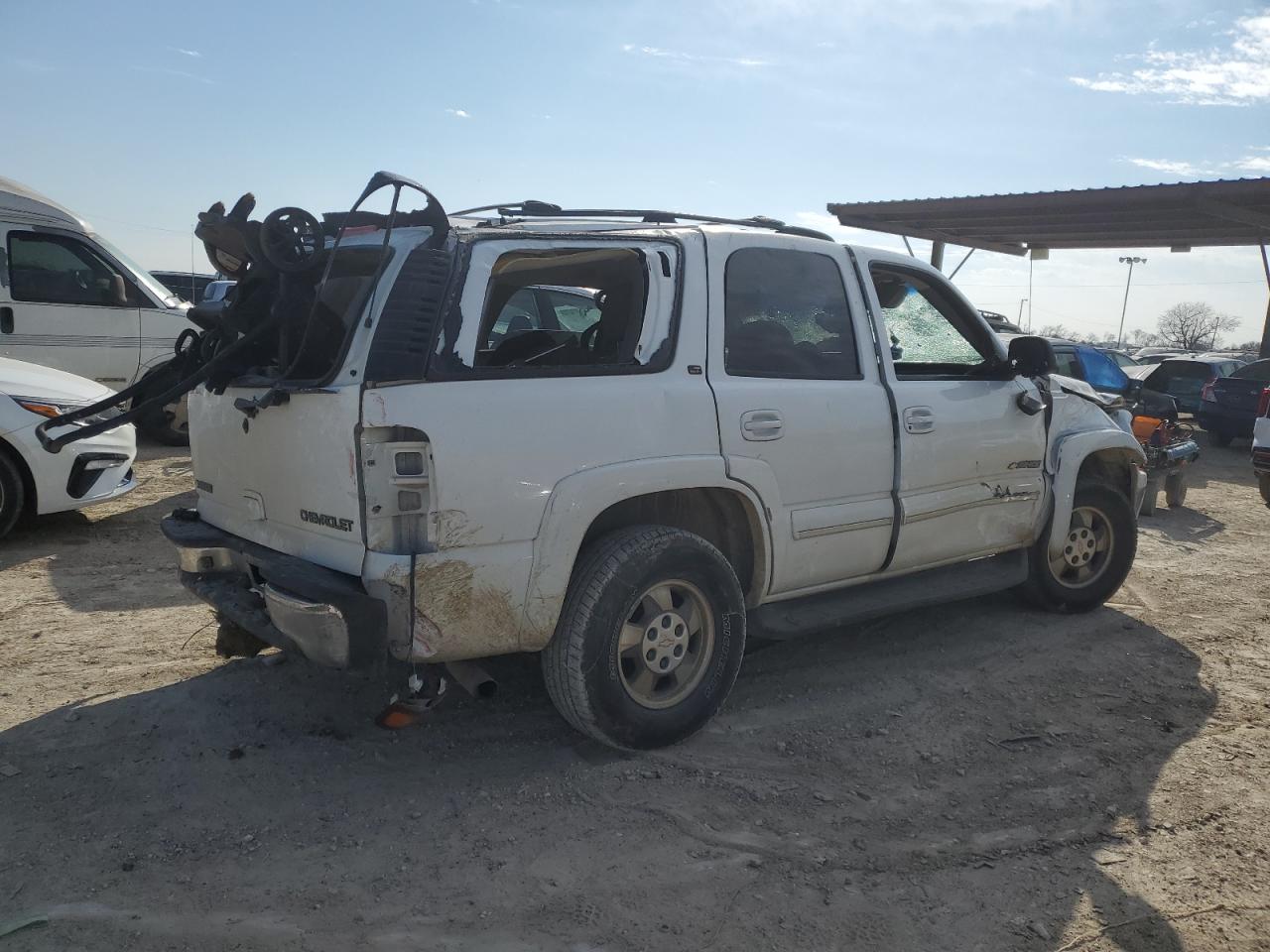 Image 3 of 2003 CHEVROLET TAHOE K1500 2003 with VIN 1GNEK13Z23J334620