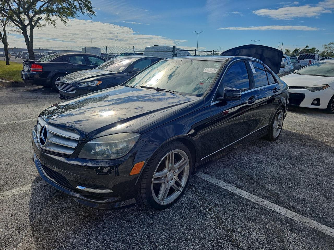 Image 2 of 2011 MERCEDES-BENZ C 300 2011 with VIN WDDGF5EB9BR171497