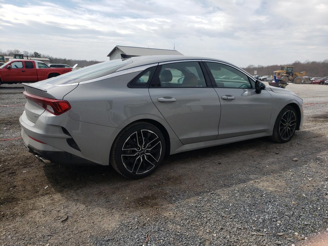 Изображение 3 2023 KIA K5 GT 2023 с VIN 5XXG44J87PG189687