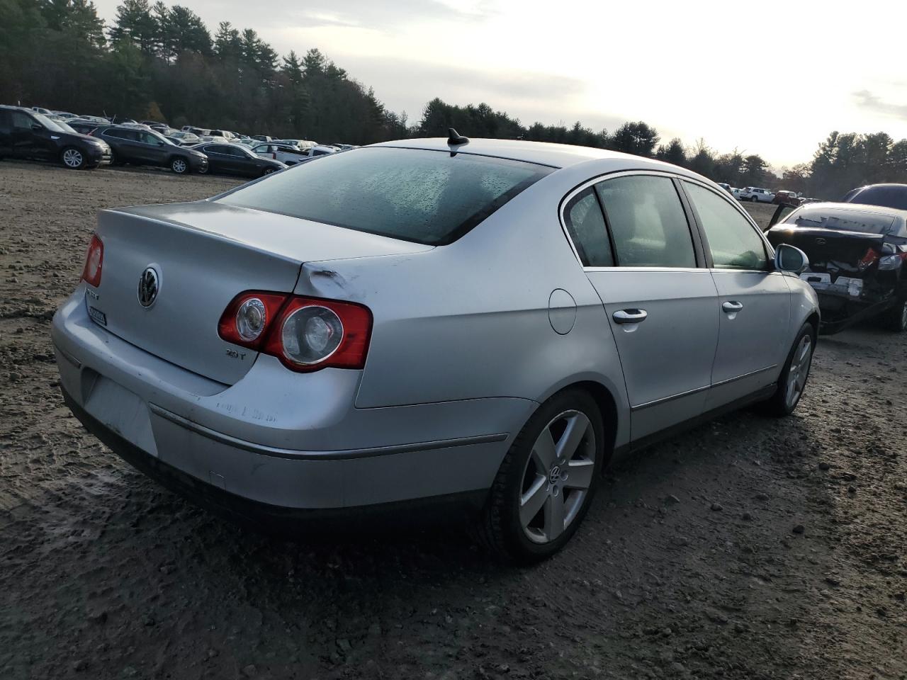Изображение 3 2009 VOLKSWAGEN PASSAT TURBO 2009 с VIN WVWJK73CX9P043858