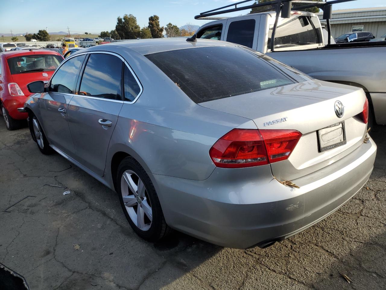 Image 2 of 2012 VOLKSWAGEN PASSAT SE 2012 with VIN 1VWBP7A36CC106099