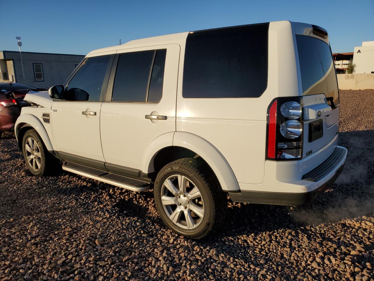 Image 2 of 2016 LAND ROVER LR4 HSE 2016 with VIN SALAG2V63GA786432