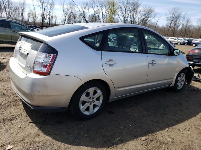Image 3 of 2004 TOYOTA PRIUS  2004 with VIN JTDKB20U440054490