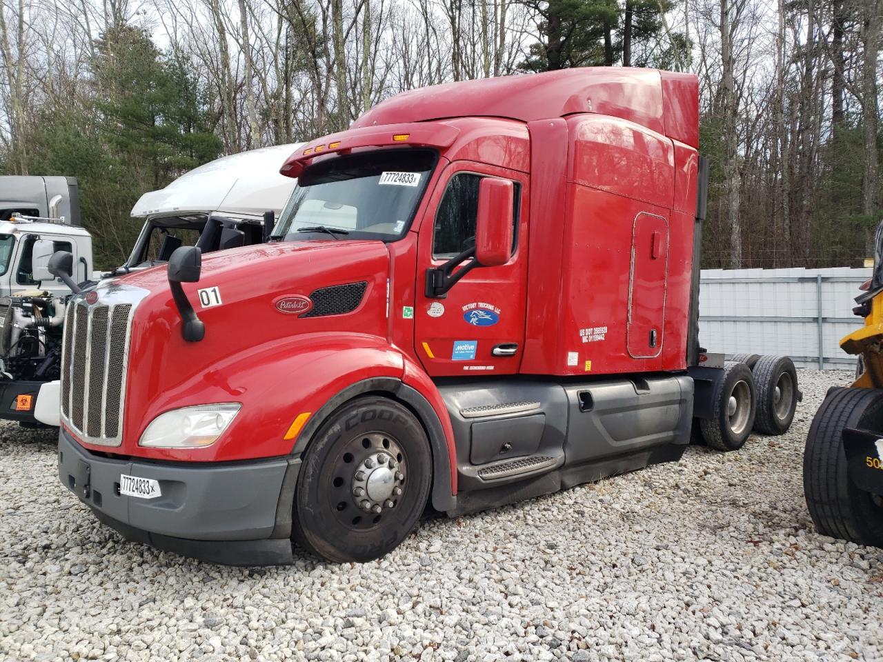 Изображение 2 2016 PETERBILT 579 2016 с VIN 1XPBDP9X8GD298174