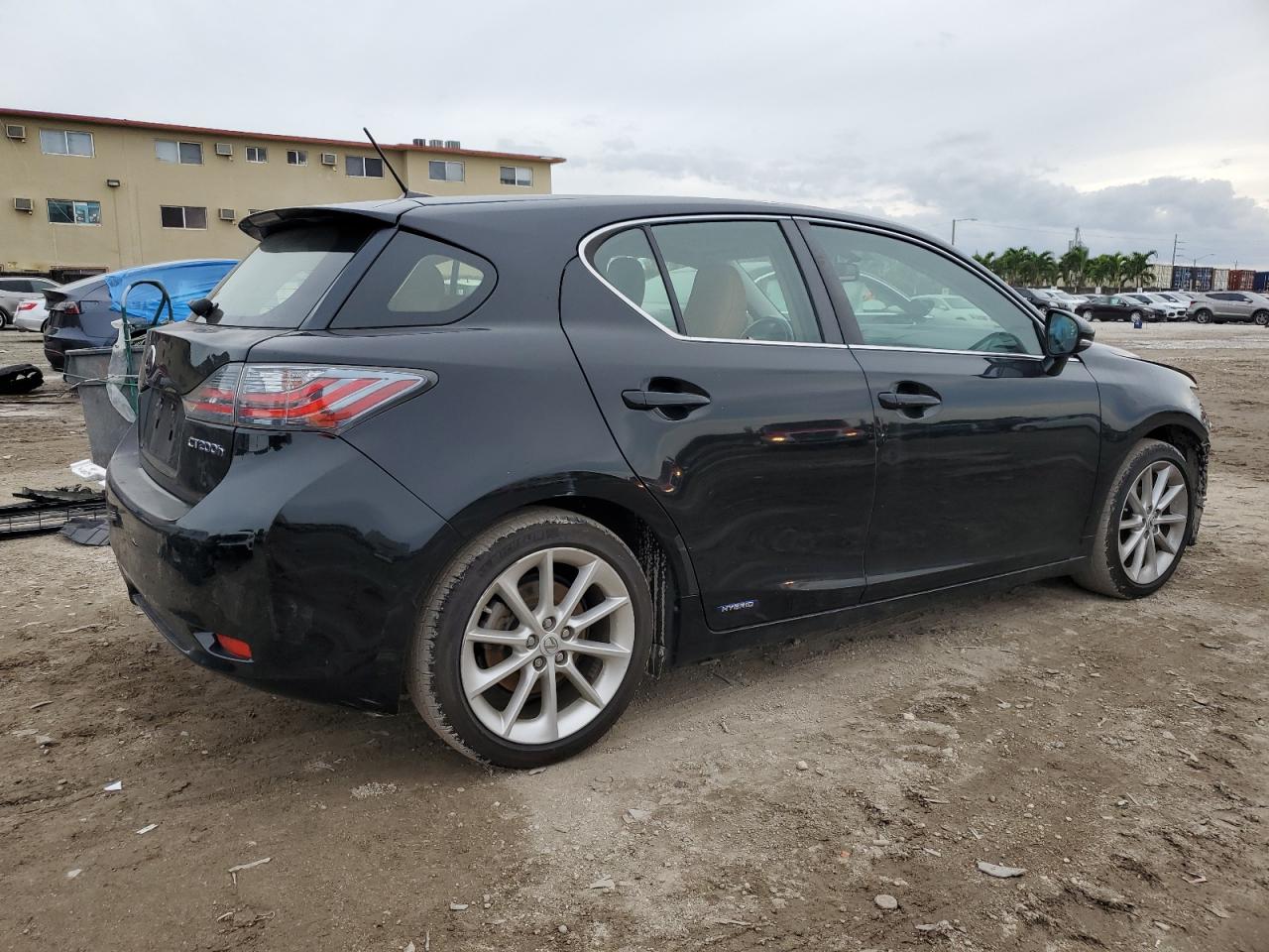 Obraz 3 z 2012 LEXUS CT 200 2012 z VIN JTHKD5BH4C2113454