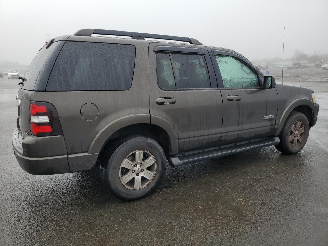 Image 3 of 2008 FORD EXPLORER XLT 2008 with VIN 1FMEU73E58UB32214