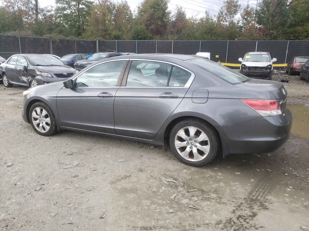 Изображение 2 2008 HONDA ACCORD EXL 2008 с VIN 1HGCP268X8A154031