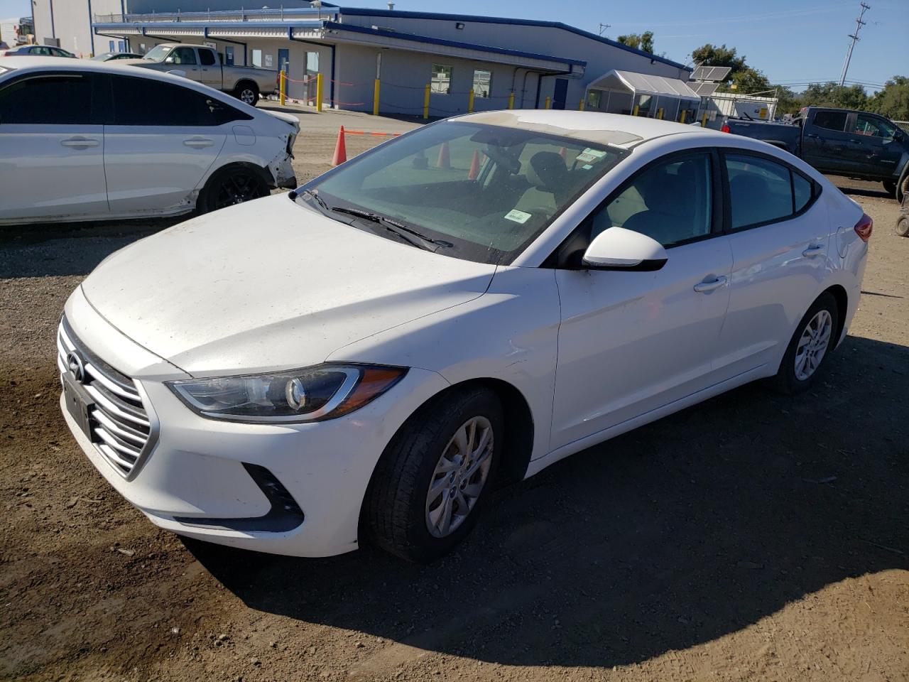 Obraz 1 z 2017 HYUNDAI ELANTRA SE 2017 z VIN 5NPD74LFXHH161085