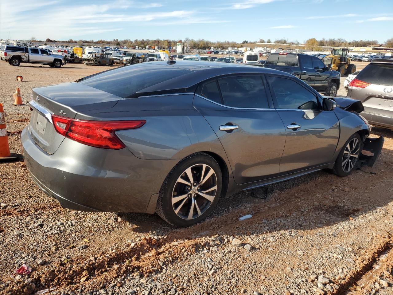 Изображение 3 2017 NISSAN MAXIMA 3.5S 2017 с VIN 1N4AA6AP6HC374631