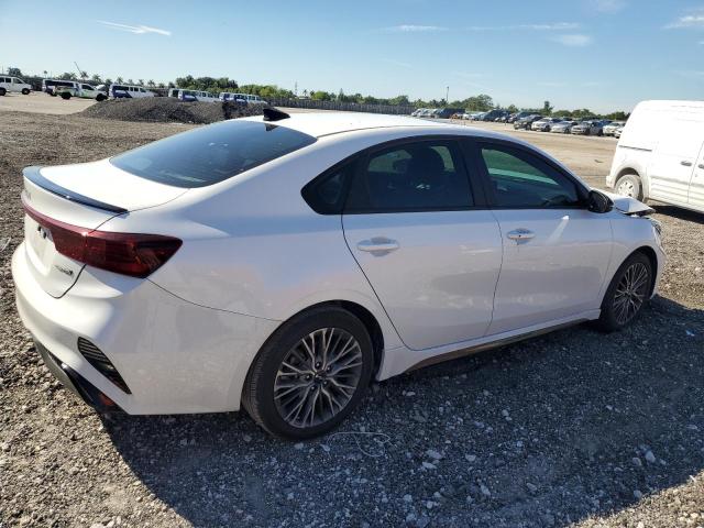 Image 3 of 2022 KIA FORTE GT LINE 2022 with VIN 3KPF54AD5NE480961