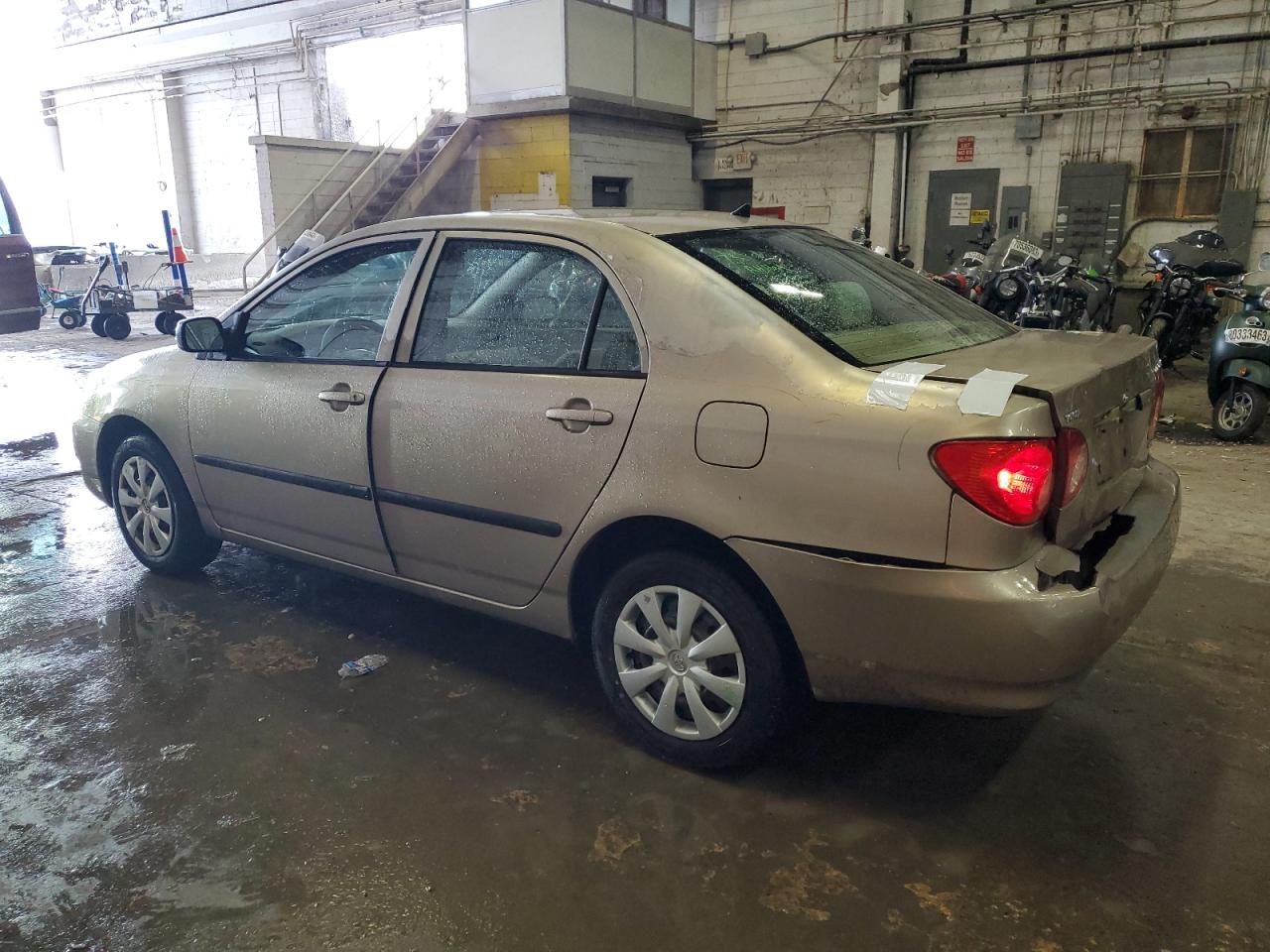 Image 2 of 2007 TOYOTA COROLLA CE 2007 with VIN 1NXBR32E37Z899413