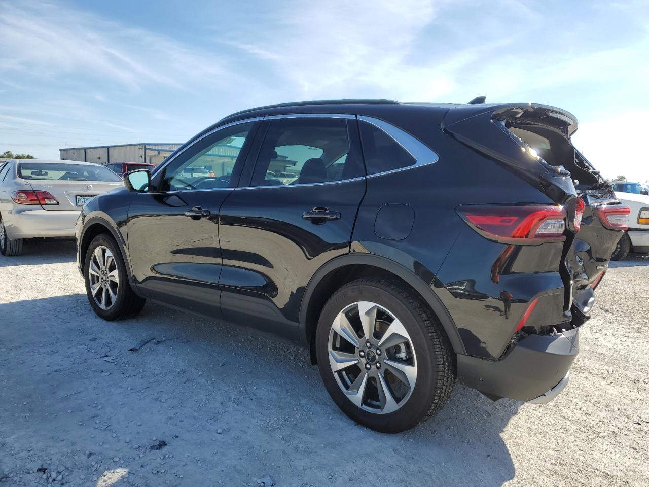 Image 2 of 2023 FORD ESCAPE PLATINUM 2023 with VIN 1FMCU9JZ8PUA28405