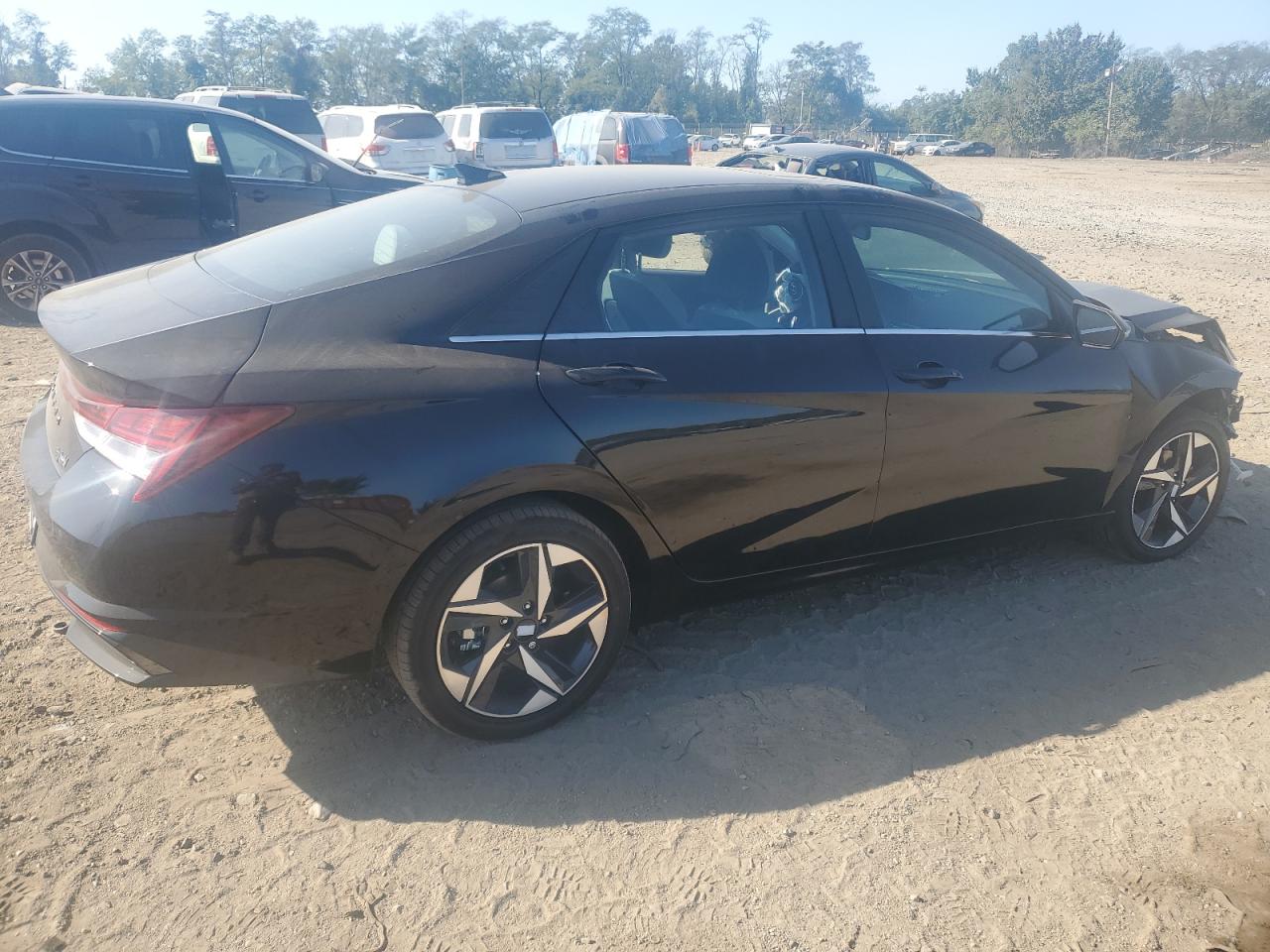 Image 3 of 2023 HYUNDAI ELANTRA LIMITED 2023 with VIN KMHLN4AJ3PU081099