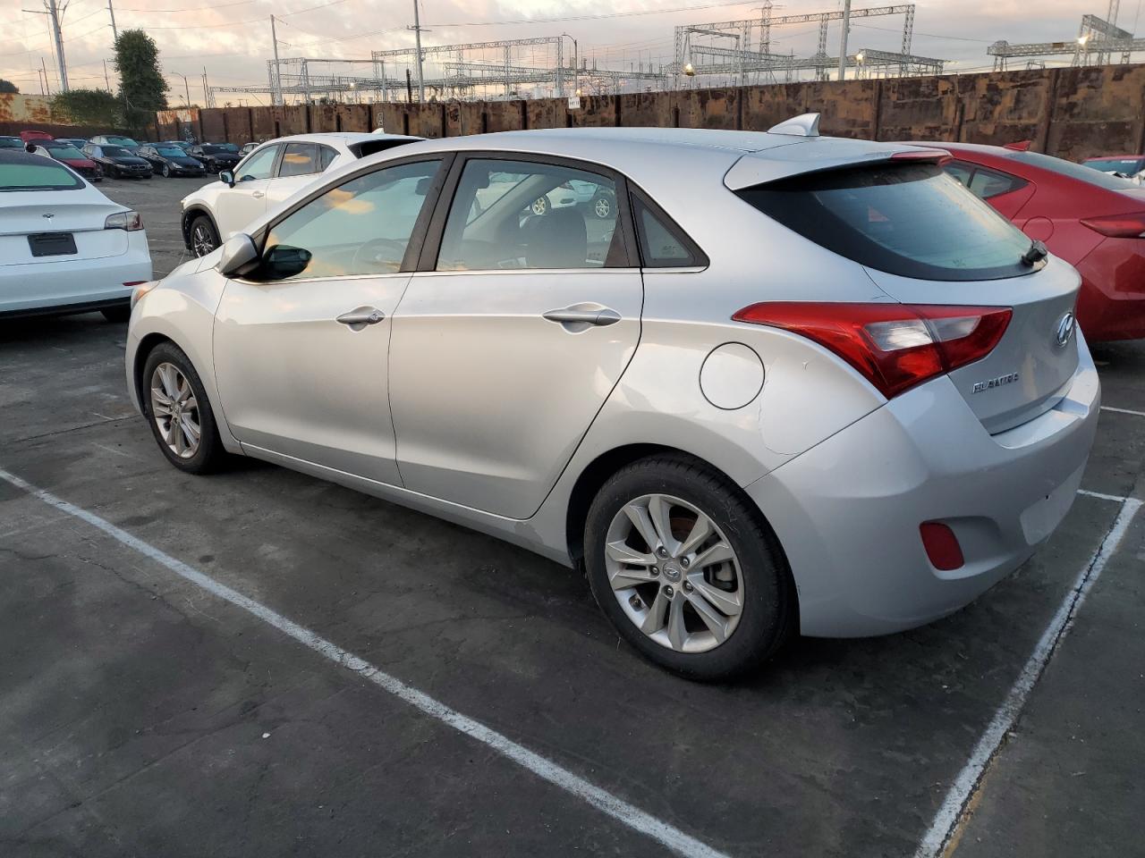 Image 2 of 2013 HYUNDAI ELANTRA GT  2013 with VIN KMHD35LE2DU094857